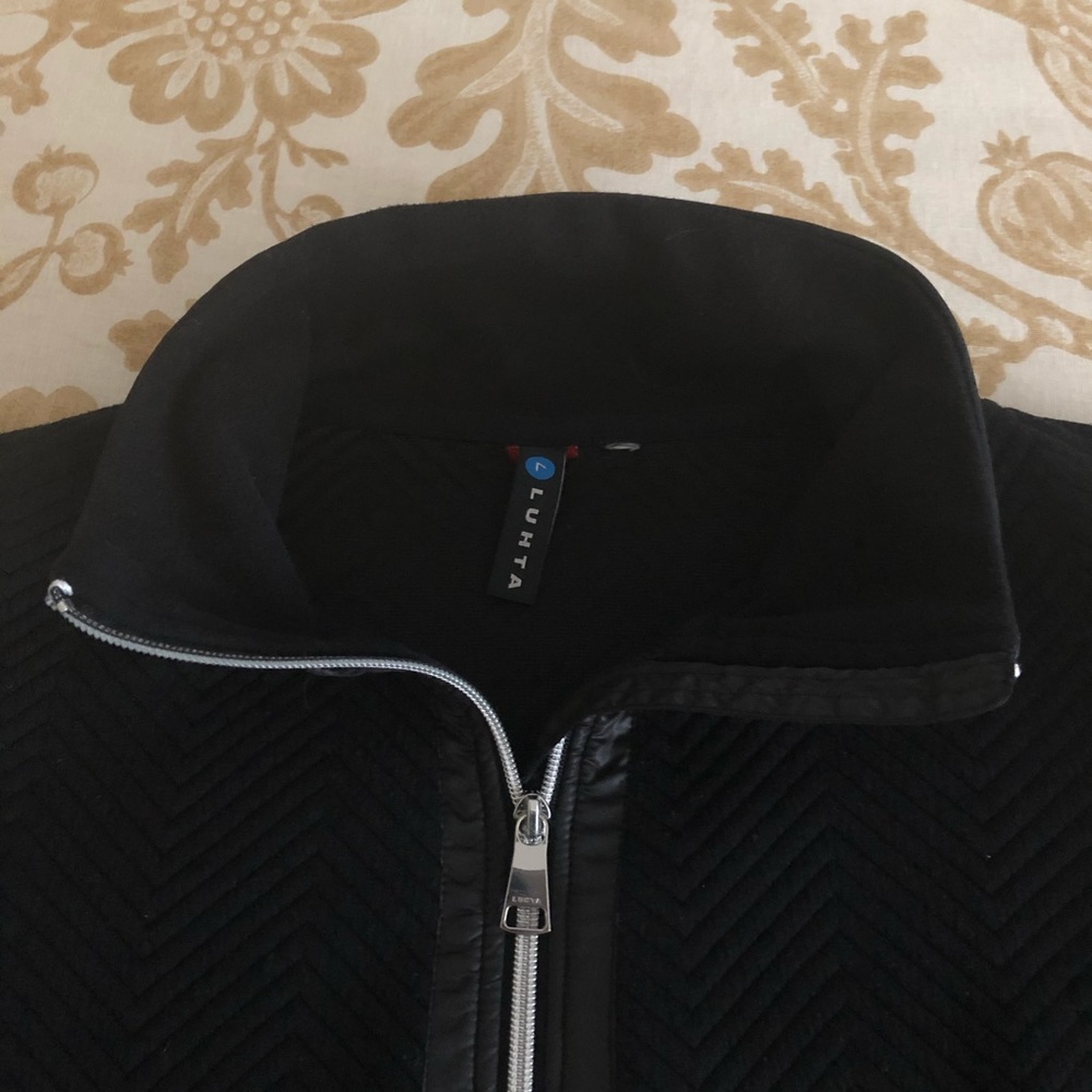 Lutha Jacket - Picture 2 of 15